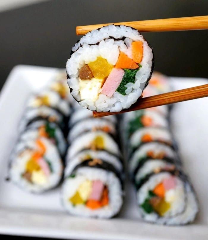 Kimbap cu legume si sunca (300 g)
